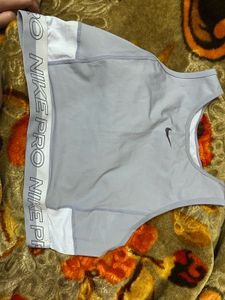 Nike Pro Sports Bra