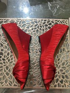 Amazing Party Wear Red Wedges EU39