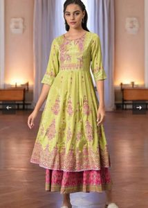 Elegant Green & Pink Kurta Set