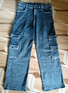 Cargo Jeans