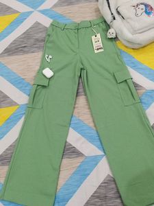 Trendy Green Cargo Pants