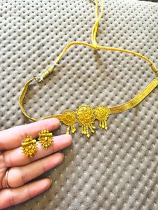 Gold Plated Choker With Earrings
