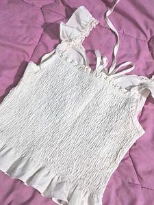 Cute White Top With Cutout Boarder Front Tying
