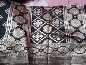 Elegant Black &amp; Gold Dupatta