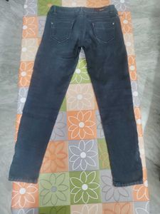 Stylish Black Denim Jeans