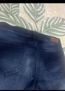 Women Blue Jeans With Flare Bottom