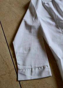 White 3/4 Sleeve Button-Down