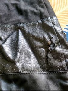 Body hugging Leather Skirt