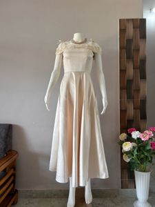 Elegant Off-Shoulder Midi Dress