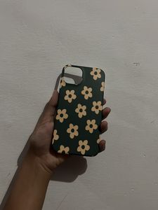 Daisy Print Hard Case iPhone 13