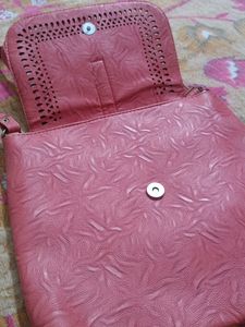 Pink 💕Sling Bag