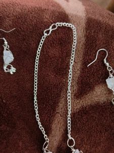 Quartz necklace with earrings