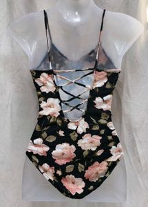 1541. Floral Print Bodysuit