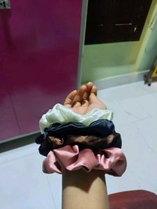 combo of 4 satin scrunchies
