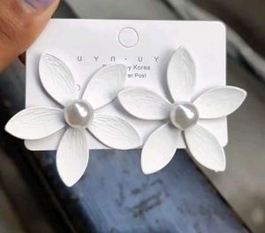 Flower Power Earrings