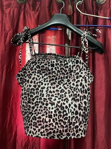 Animal Print Crop Top🖤🧡