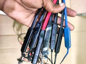 Bluetooth Neackband 7 Pics