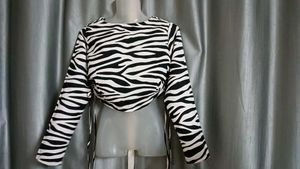 Zebra Print New Top 🤍🖤