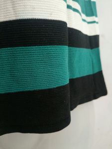 NEW TOP