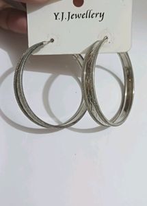 Set Of Two Beautiful Earings