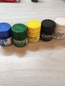 ACRYLIC PAINTS + WATERCOLOURS
