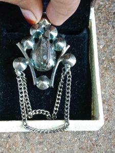 Vintage Broach