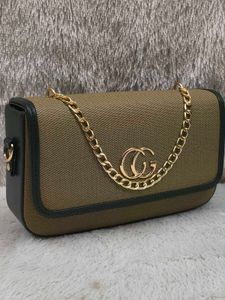 CG Elegant Chain Detail Crossbody Bag