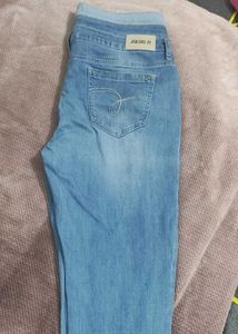 Stylish Light Wash Jeans