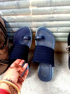Donation ..Stylish Women&#39;s Sandals - Set of 2