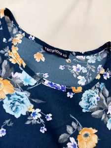 Terra Nova Floral Top