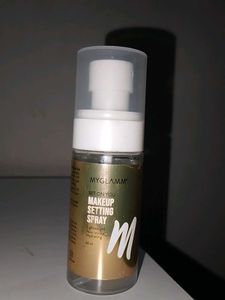 Myglamm Makeup Setting Spray