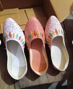 Offer 3 combo Embroidered Women&#39;s Juttis