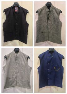 Set of 4 men's waistcoats for formal events