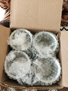 Set of 4 Tea/Coffee Mugs New With Tag