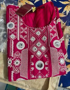 Sangria Majenta Embroidered Kurta