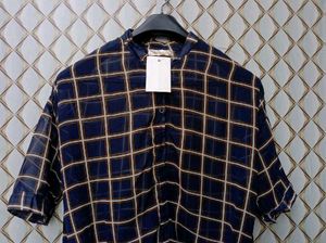 New With Tag Korean Cute bluff top