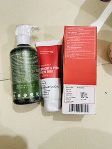 (Offer🔥)Lotus &amp; DermaTouch Skincare Set