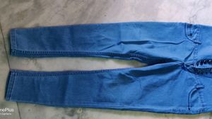 Slim Fit Ankle Length Denim Jeans For Women