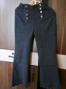 Selling A Flared Jeans
