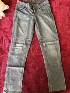 Slim Fit Jeans 👖