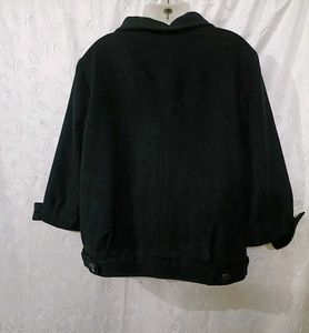 Crocodile 🐊Original Cropped Pae Coat 🖤