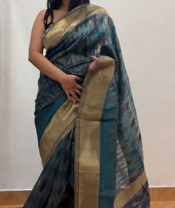 Elegant Dark Teal &amp; Gold Saree