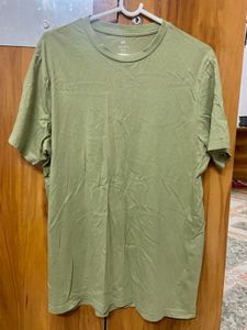 H&amp;M Olive Green Tee - Medium
