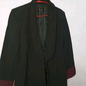 Stylish Black Blazer