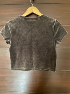 Forever 21 Charcoal Gray Velvet Top)M)