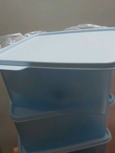 2.5 Ltr New Fresh Tupperware