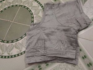 Grey Saree With Special Design &amp; Stiched Blouse