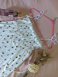 Pinteresty mini dress🍓