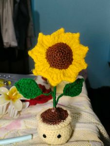 Sunflower Desk buddy