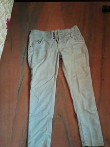 Stylish Women's Jeans
